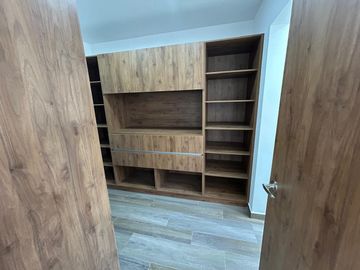 Hermosa y a estrenar casa en venta, con 3 recámaras forma parte de moderno desarrollo ubicado en Zakia Qro JF