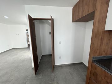 Hermosa y a estrenar casa en venta, con 3 recámaras forma parte de moderno desarrollo ubicado en Zakia Qro JF