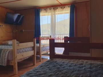 GRAN OPORTUNIDAD ! 2 Casonas en terreno de app 1.500m2 $190.000.000