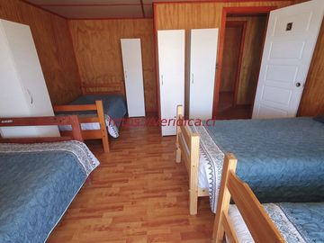 GRAN OPORTUNIDAD ! 2 Casonas en terreno de app 1.500m2 $190.000.000
