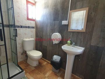 GRAN OPORTUNIDAD ! 2 Casonas en terreno de app 1.500m2 $190.000.000