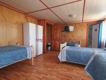 GRAN OPORTUNIDAD ! 2 Casonas en terreno de app 1.500m2 $190.000.000