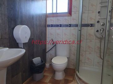 GRAN OPORTUNIDAD ! 2 Casonas en terreno de app 1.500m2 $190.000.000