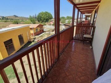 GRAN OPORTUNIDAD ! 2 Casonas en terreno de app 1.500m2 $190.000.000