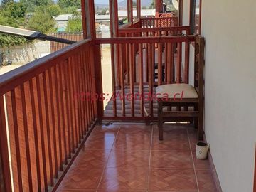 GRAN OPORTUNIDAD ! 2 Casonas en terreno de app 1.500m2 $190.000.000
