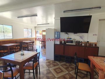 GRAN OPORTUNIDAD ! 2 Casonas en terreno de app 1.500m2 $190.000.000