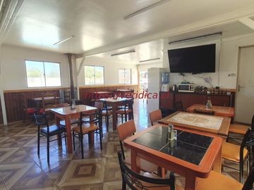 GRAN OPORTUNIDAD ! 2 Casonas en terreno de app 1.500m2 $190.000.000