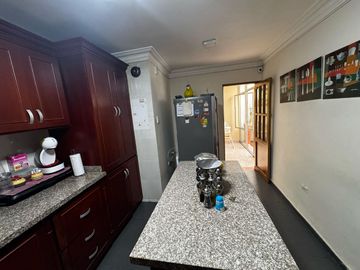 Se vende Casa en barrio   - Altos de Riomar - Barranquilla
