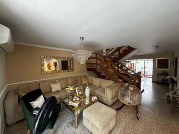 Se vende Casa en barrio   - Altos de Riomar - Barranquilla