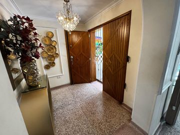 Se vende Casa en barrio   - Altos de Riomar - Barranquilla