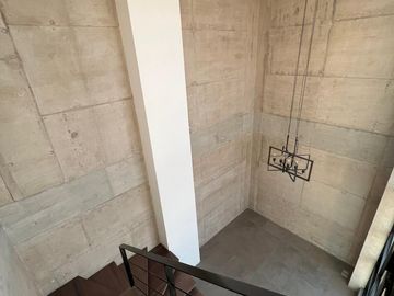 Exclusivo Penthouse en Torre Huz – San José del Puente