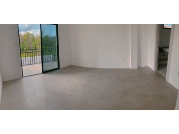 VENDO: COSTA SOL - 4 DORMITORIOS 1 EN P.B. CON BAÑOS COMPLETOS - COCINA - PATIO