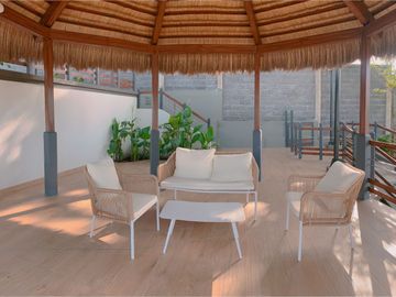 VENDO: COSTA SOL - 4 DORMITORIOS 1 EN P.B. CON BAÑOS COMPLETOS - COCINA - PATIO