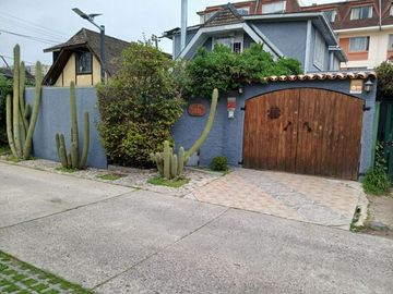 SE VENDE LINDA CASA EN CALLE LISBOA CHORRIILLOS UF 6909 VIÑA DEL MAR