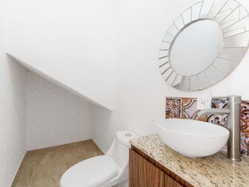 Casa en Coto Exclusivo con Amenidades y Seguridad