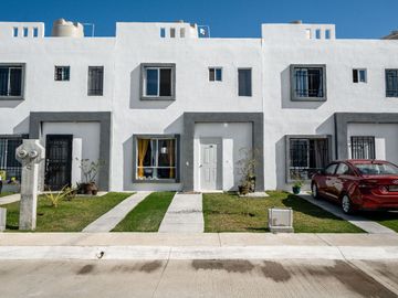 Casa en Coto Exclusivo con Amenidades y Seguridad