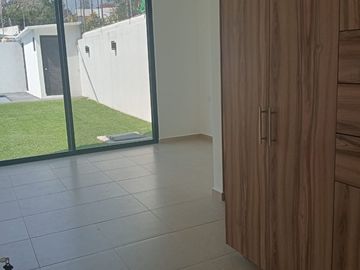 CASA EN OAXTEPEC CON TODOS LOS SERVICIOS