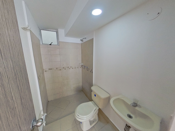 APARTAMENTO EN VENTA UBICADO CERCA AL CENTRO COMERCIAL VENTURA TERREROS