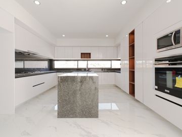 Residencia de Lujo en Venta Puertas las Lomas, Zapopan Andares Puerta de Hierro Av. Universidad