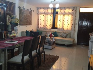 VENTA DE CASA EN EXCLUSIVA URBANIZACIÓN SANTA LEONOR EN CHORRILLOS
