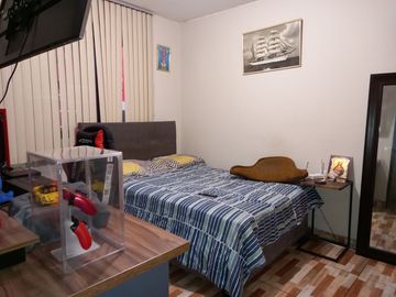 VENTA DE CASA EN EXCLUSIVA URBANIZACIÓN SANTA LEONOR EN CHORRILLOS