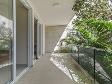 Santamar Akumal - Departamento de 2 Recamaras con Vista al Mar en Venta