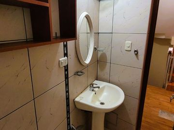 ALQUILO TRIPLEX A LA ENTRADA DE LA VILLA MEDICA