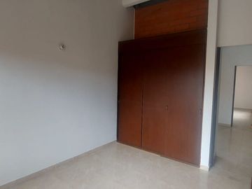 EN VENTA CASA EN CONJUNTO CERRDAO ENTREPINOS