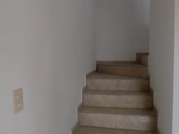 EN VENTA CASA EN CONJUNTO CERRDAO ENTREPINOS