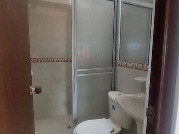 EN VENTA CASA EN CONJUNTO CERRDAO ENTREPINOS