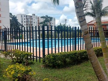 EN VENTA CASA EN CONJUNTO CERRDAO ENTREPINOS