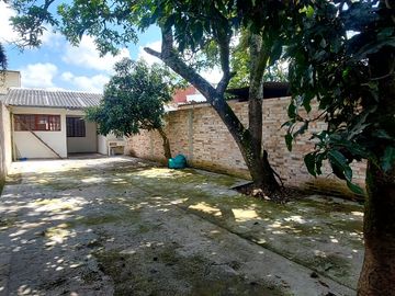 EN VENTA LINDA CASA DE UN SOLO PISO EN EL BARRIO SAN CAMILO