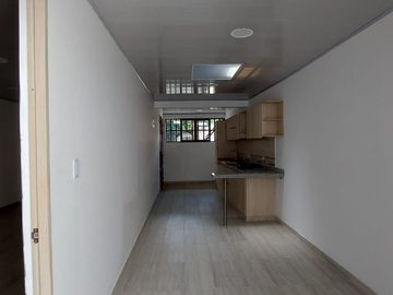 EN VENTA LINDA CASA DE UN SOLO PISO EN EL BARRIO SAN CAMILO