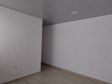 EN VENTA LINDA CASA DE UN SOLO PISO EN EL BARRIO SAN CAMILO
