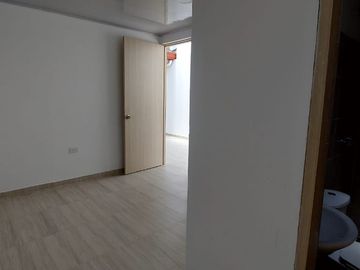 EN VENTA LINDA CASA DE UN SOLO PISO EN EL BARRIO SAN CAMILO
