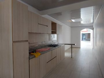 EN VENTA LINDA CASA DE UN SOLO PISO EN EL BARRIO SAN CAMILO