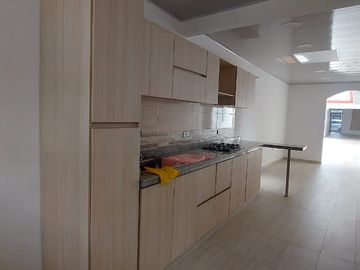 EN VENTA LINDA CASA DE UN SOLO PISO EN EL BARRIO SAN CAMILO