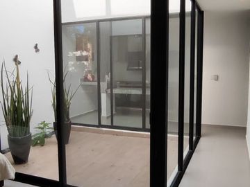 𝗥𝗘𝗡𝗧𝗔 𝗧𝗢𝗪𝗡𝗛𝗢𝗨𝗦𝗘 𝗠É𝗥𝗜𝗗𝗔, 𝗬𝗨𝗖𝗔𝗧Á𝗡 🏡 📍𝗕𝗘𝗡𝗜𝗧𝗢 𝗝𝗨𝗔𝗥𝗘𝗭