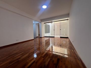 Departamento Remodelado En Barrio Medico - Surquillo