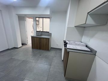 Departamento Remodelado En Barrio Medico - Surquillo
