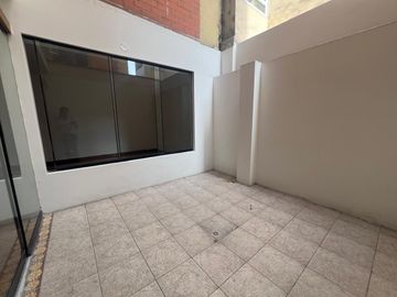 Departamento Remodelado En Barrio Medico - Surquillo