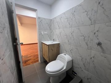 Departamento Remodelado En Barrio Medico - Surquillo