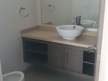 DEPARTAMENTO MAS SUITE EN MILENIO III