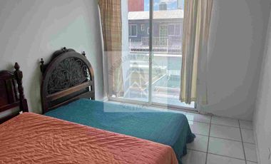 EXCELENTE OPORTUNIDAD DE INVERSIÓN 
VENTA DE CASA A UNAS CUADRAS DE ZAVALETA Y prolongación de la 25 pte  a un lado de la gran bodega a precio de Remate