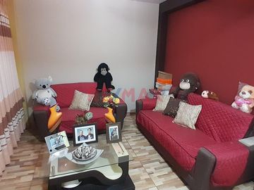 Oportunidad Unica: Se Vende Hermosa Casa De 3 Pisos Con Lindos Acabados - Mas Locall
