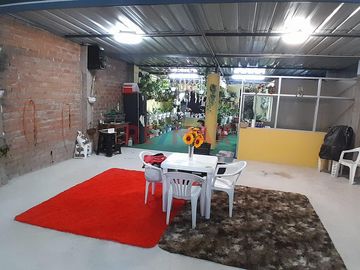 Oportunidad Unica: Se Vende Hermosa Casa De 3 Pisos Con Lindos Acabados - Mas Locall