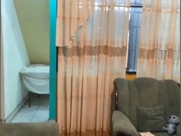 CASA EN VENTA DE 3 PISOS CON ZONIFICACION COMERCIAL EN AV. ANTUNEZ DE MAYOLO