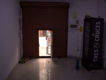 🚨EN VENTA CASA COMERCIAL EN PLENA ZONA DE ALTO COMERCIO A ESPALDAS DE MEGAPLAZA🚨