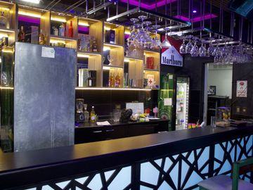 🚨EN VENTA CASA COMERCIAL EN PLENA ZONA DE ALTO COMERCIO A ESPALDAS DE MEGAPLAZA🚨