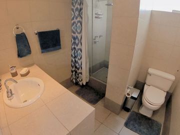 !!Se Vende Hermoso Duplex En Av. Reynaldo Vivanco Cuadra 3 - Surco!!